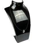 indiski-papuosalai-veriniai-is-karoliuku-verinys-su-saulegraza