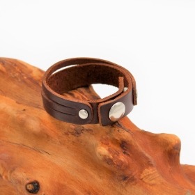 papuošalai-apyrankė-odinė-1