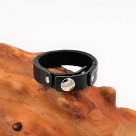 papuošalai-apyrankė-odinė-2