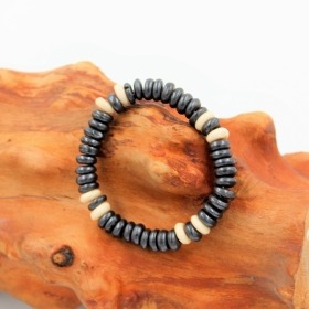 papuošalai-apyrankė-iš-plokštelių-1