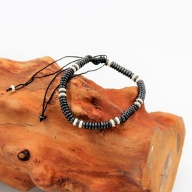 papuošalai-apyrankė-iš-plokštelių-kaulinė-spalvota-5