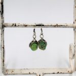 papuošalai-auskarai-su-natūraliais-akmenimis-4