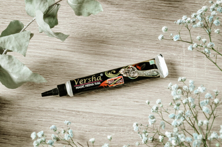 aksesuarai-is-indijos-henna-chna-dazai-laikinoms-tatuiruotems-juoda