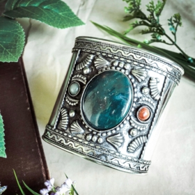 papuošalai-apyrankė-su-agatu-1