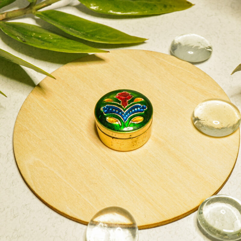 indiski-kvapai-kietieji-kvepalai-opium-sausieji-kvepalai