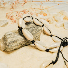 papuošalai-apykojės-apykojė-iš-kriauklių-8