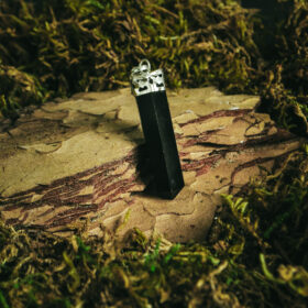 kristalai-pakabukai-is-kristalu-pakabukas-is-obsidiano