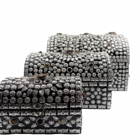 Namu-dekoras-medines-dekoracijos-medine-skrynia-1