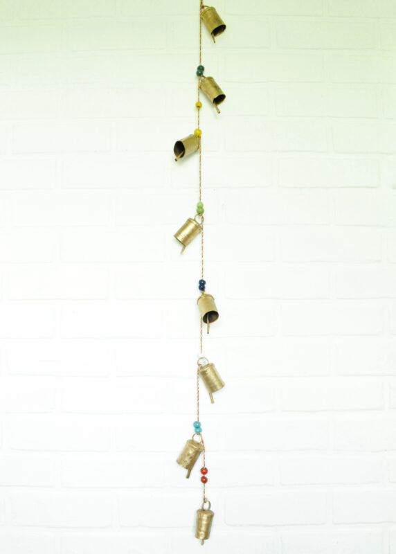 namu-dekoras-varpeliai-Cow-bell-varpeliu-virve