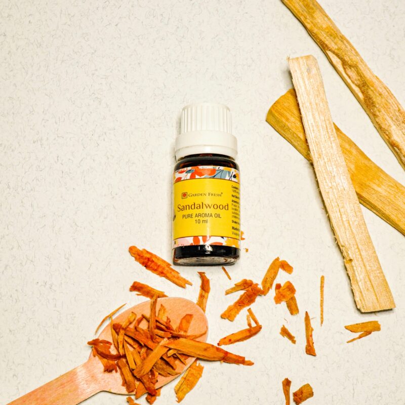 indiski-kvapai-aromatiniai-aliejai-sandalwood-aromatinis-aliejus