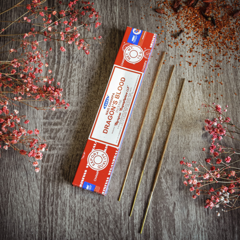 indiski-kvapai-smilkalai-nag-champa-dragons-blood-smilkalai