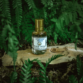 indiski-kvapai-naturalus-aliejiniai-kvepalai-aliejiniai-kvepalai-black-opium-10ml