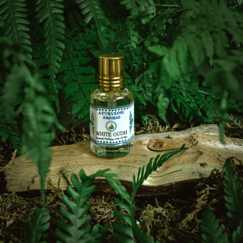 indiski-kvapai-naturalus-aliejiniai-kvepalai-aliejiniai-kvepalai-white-oudh-10ml