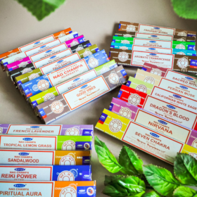 indiski-kvapai-smilkalai-satya-nag-champa-smilkalu-rinkinys