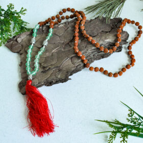 Indiski-papuosalai-malos-rudraksos-mala-su-zadeitas-akmenukais