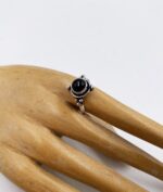 indiski-papuosalai-zalvariniai-ziedai-zalvarinis-ziedas-su-onikso-akmenuku-6