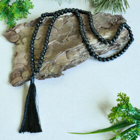 malos-malos-is-kristalu-mala-is-onikso-deimatinis-apdirbimas