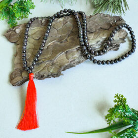 kristalai-malos-is-kristalu-mala-is-granato