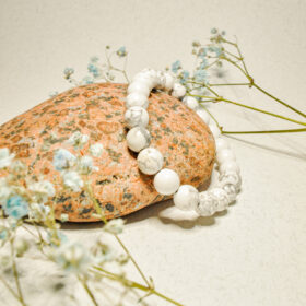 papuosalai-is-kristalu-apyrankes-is-kristalu-apyranke-is-houlito