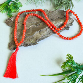 malos-malos-is-kristalu-mala-is-korneolio