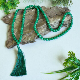 malos-malos-is-kristalu-mala-is-avantiurino