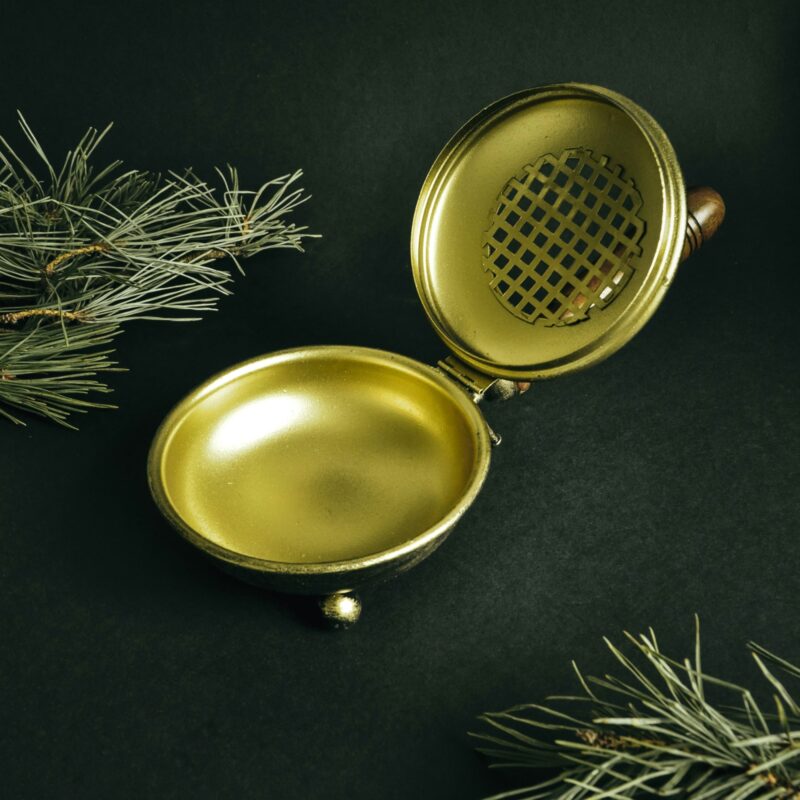 namu-dekoras-zalvariniai-indai-zalvarine-smilkaline-1