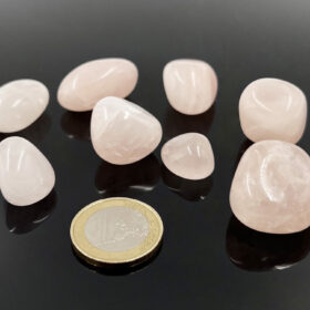 kristalai-kiseniniai-kristalai-rozinis-kvarcas