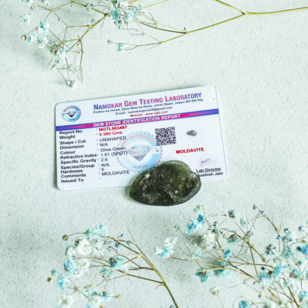 kristalai-neapdirbti-kristalai-moldevitas-su-sertifikatu-10