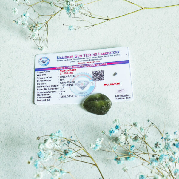 kristalai-neapdirbti-kristalai-moldevitas-su-sertifikatu-11