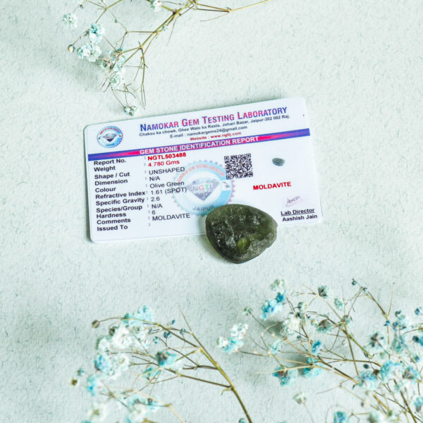 kristalai-neapdirbti-kristalai-moldevitas-su-sertifikatu-15