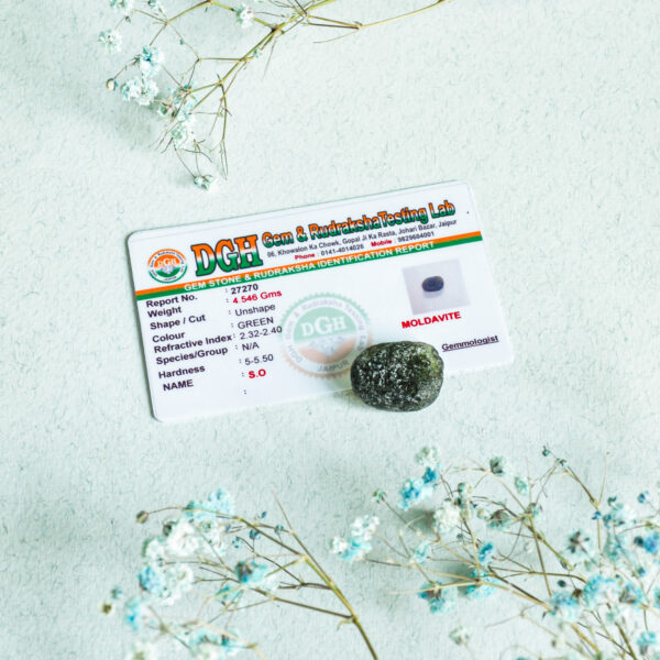 kristalai-neapdirbti-kristalai-moldevitas-su-sertifikatu-20