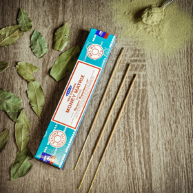 kvapai-is-indijos-smilkalai-nag-champa-money-matrix-smilkalai