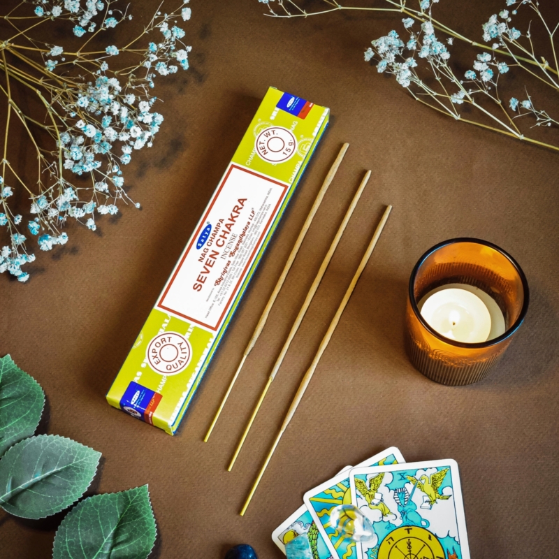 kvapai-is-indijos-smilkalai-nag-champa-seven-chakra-smilkalai