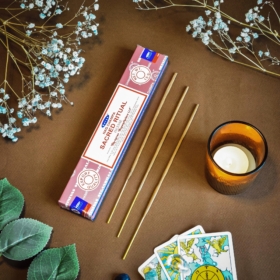 kvapai-is-indijos-smilkalai-nag-champa-sacred-ritual-smilkalai