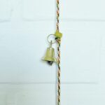 namu-dekoras-varpeliai-virve-su-varpeliais-1