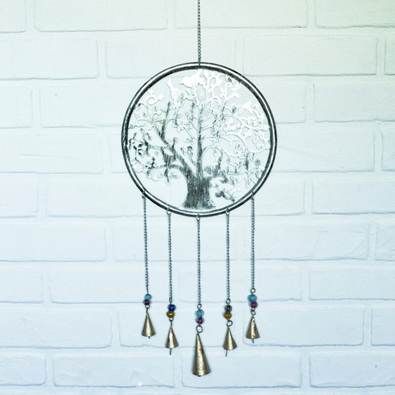 namu-dekoras-varpeliai-varpeliai-su-gyvenimo-medziu-sidabrine-2