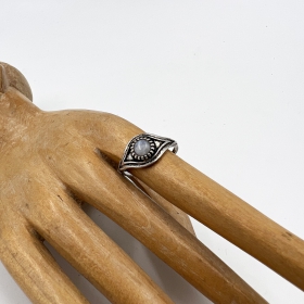 indiski-papuosalai-papuosalai-is-zalvario-zalvariniai-ziedai-zalvarinis-ziedas-su-kristalu-menulio-akmenuku