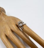 indiski-papuosalai-papuosalai-is-zalvario-zalvariniai-ziedai-zalvarinis-ziedas-su-kristalu-menulio-akmuo