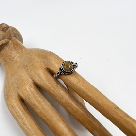 indiski-papuosalai-papuosalai-is-zalvario-zalvariniai-ziedai-zalvarinis-ziedas-su-kristalu-tigro-akimi-1