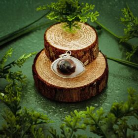 kristalai-papuosalai-is-kristalu-pakabukai-is-kristalu-amuletas-is-agato-akis-2