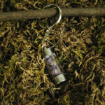 kristalai-raktu-pabaukai-su-kristalais-raktu-pakabukas-su-kristalais-buteliukas-ametistas