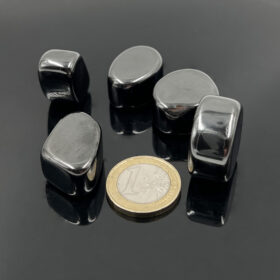 kristalai-kiseniniai-kristalai-hematitas