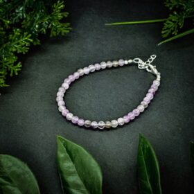 kristalai-papuosalai-is-kristalu-apyrankes-is-kristalu-apyranke-is-ametisto-kristalo-2