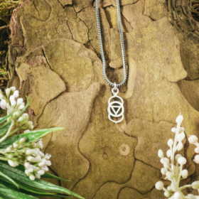 indiski-papuosalai-papuosalai-is-zalvario-zalvarinia-pakabukai-zalvarinis-pakabukas-su-cakra-ajna