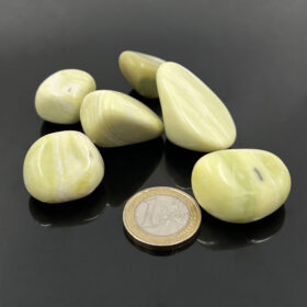 kristalai-kiseniniai-kristalai-serpentinas