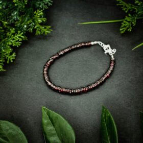 kristalai-papuosalai-is-kristalu-apyrankes-is-kristalu-apyranke-is-granato