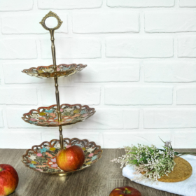 namu-dekoras-zalvariniai-indai-zalvarine-vaisiu-lekste-raudona-1