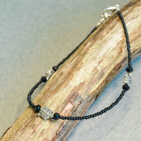 indiski-papuosalai-apykojes-apykoje-su-vezliuku