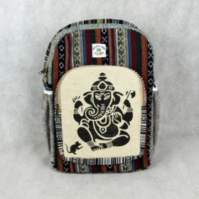 kanapiu-pluosto-gaminiai-kuprine-is-kanapiu-pluosto-2024-2