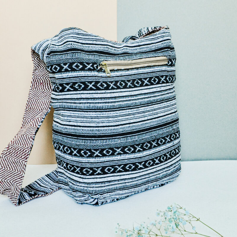 kanapiu-pluosto-audinys-kanapiu-pluosto-rankines-Dvipuse-krepsys-is-kanapiu-pluosto-1